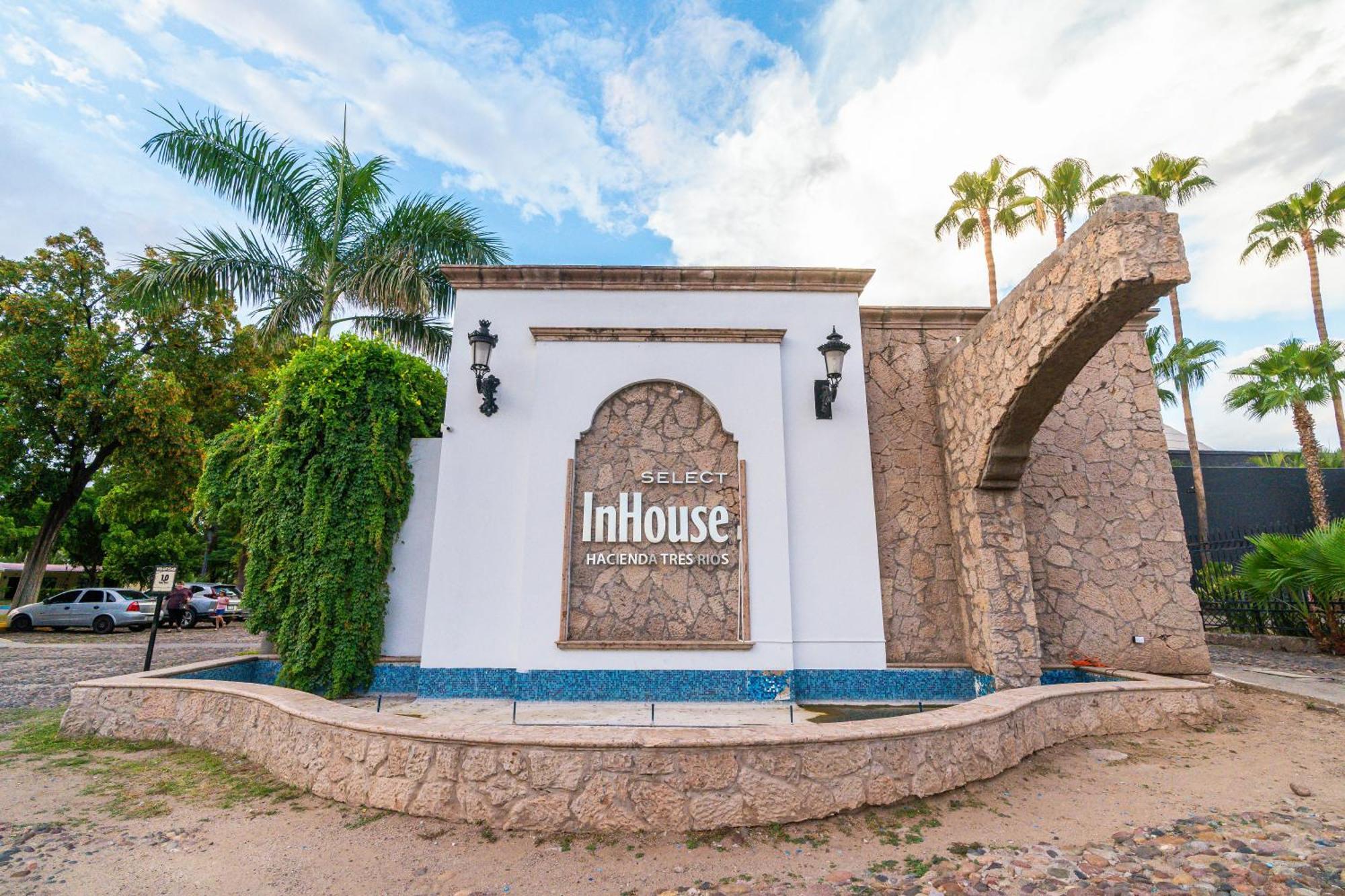 Hotel Inhouse Select Hacienda Tres Rios Culiacán Exterior foto